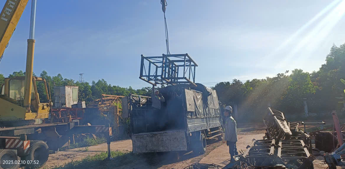 Hàng Cồng Kềnh, Quá Khổ